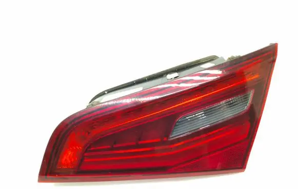 Audi A3 S3 A3 Sportback 8P Tailgate rear/tail lights 8V4945094A 81110202 0048486