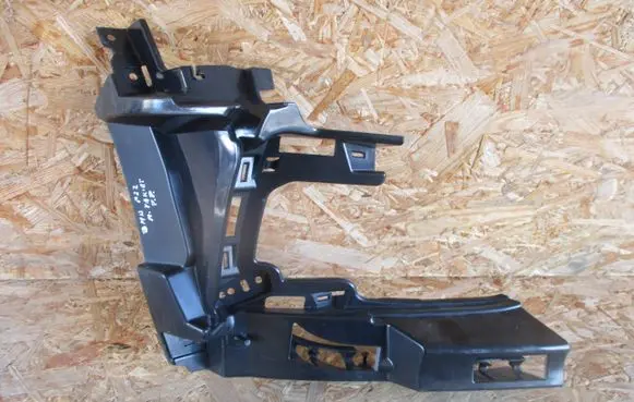 BMW 2 F22 F23 Front bumper mounting bracket 51118055954
