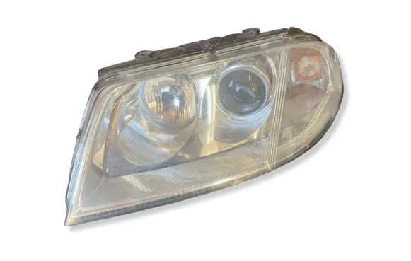 Volkswagen PASSAT B5.5 Headlight/headlamp 3B0941015AN