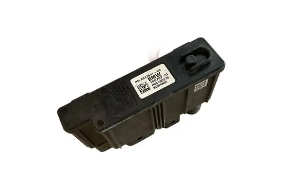 BMW X1 F48 F49 Power management control unit 8647841 864784103 185767