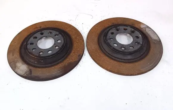 Jeep Cherokee Rear brake disc