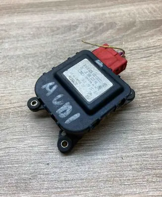 Volkswagen PASSAT B5 Air flap motor/actuator 8D1820511B 0132801116 WITHPLUG