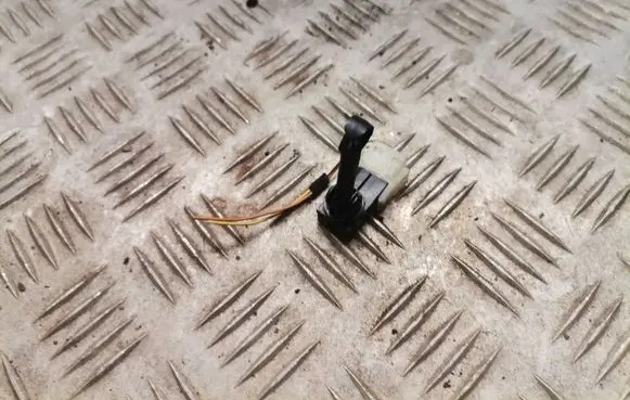 BMW X5 E53 Interior temperature sensor 83913929