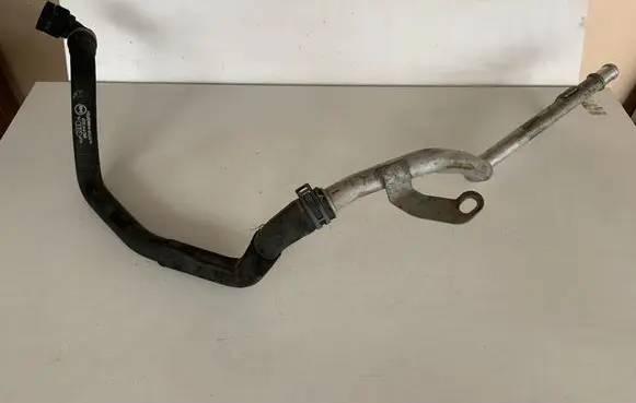 Audi Q5 SQ5 Engine coolant pipe/hose 8R0819377D 8R0819332F
