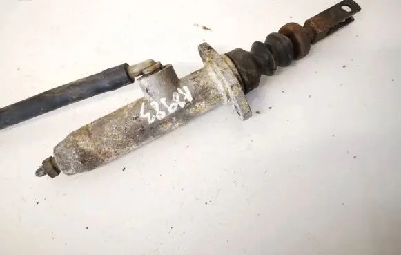 Clutch master cylinder