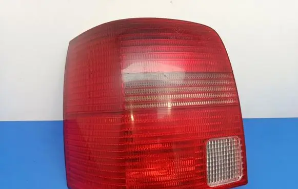 Volkswagen PASSAT B5 Rear/tail lights 3B9945111F