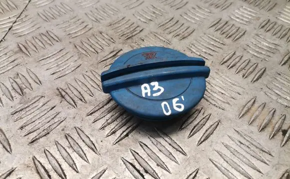 Audi A3 S3 8P Coolant expansion tank/reservoir cap 
