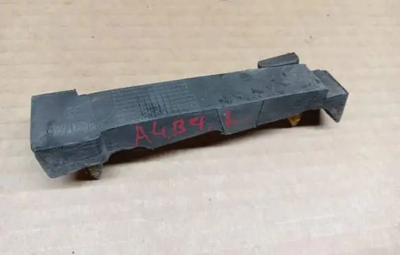 Audi A4 S4 B9 Other engine bay part 8W0807251A
