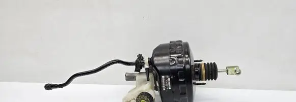 Mercedes-Benz C W204 Brake booster A2044301130 03774763014