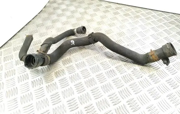 Audi A4 S4 B8 8K Engine coolant pipe/hose 8K0122293B