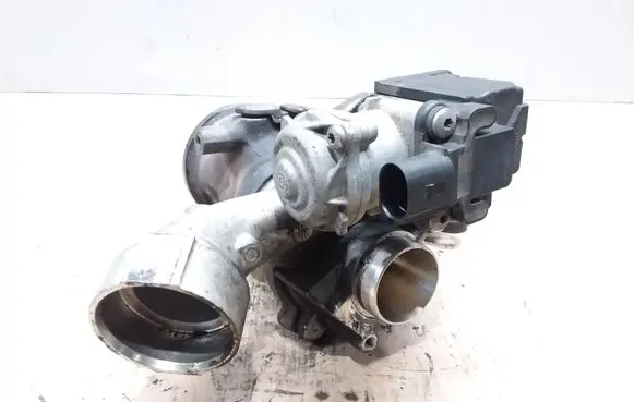 Volkswagen Golf VII Turbo 04E145713B BMO 04E145725AB
