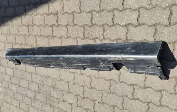 BMW 7 E38 Sill 8240426 51718240426229449 8240426229449