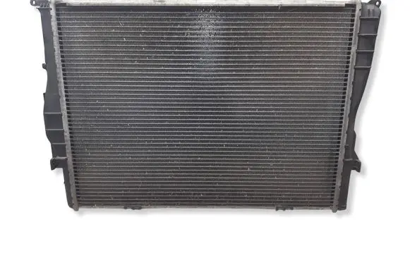 BMW 1 E81 E87 Coolant radiator 7559273 17117559273 7581642