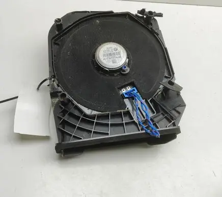 BMW 2 F22 F23 Subwoofer speaker 9210148