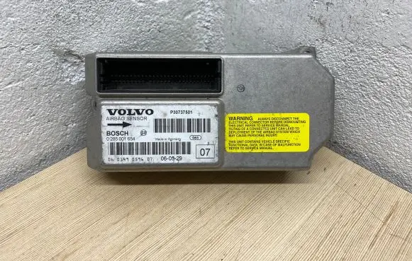 Volvo XC90 Airbag control unit/module P30737501 0285001654
