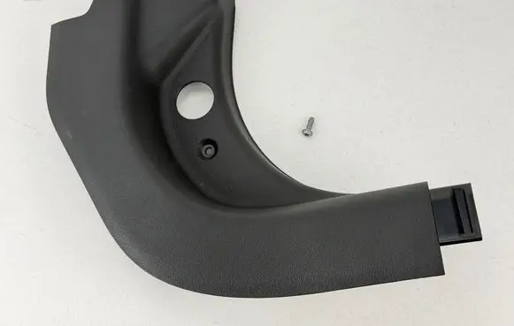 BMW i4 Foot area side trim 17949110 7446432