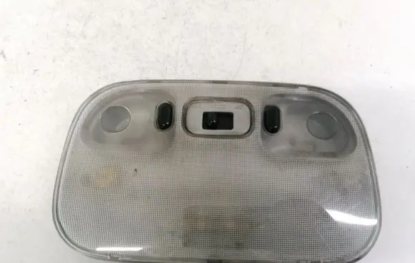 Mazda 626 Front seat light