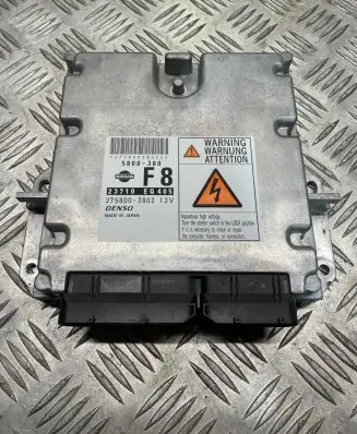 Nissan X-Trail T30 Engine control unit/module 23710EQ405 5800380 2758003802