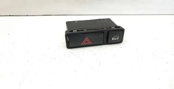 BMW X5 E53 Hazard light switch 8368920 61318368920