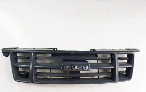 Isuzu D-Max Front grill
