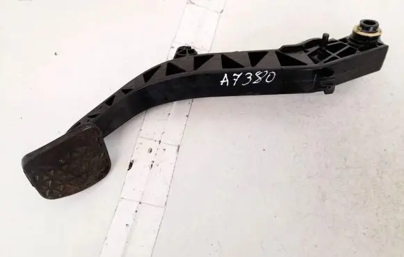 Clutch pedal