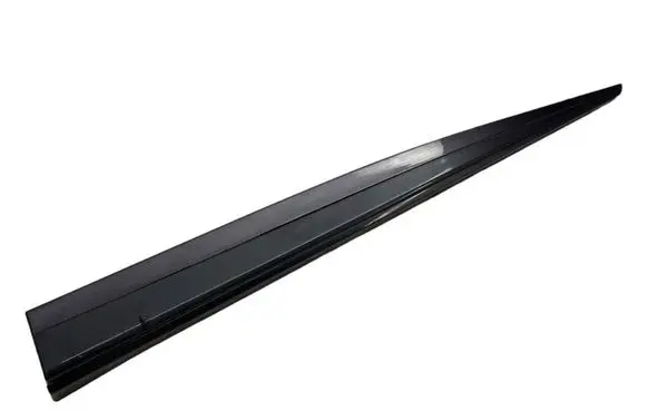 Toyota Yaris Front door trim (molding) 757310D200