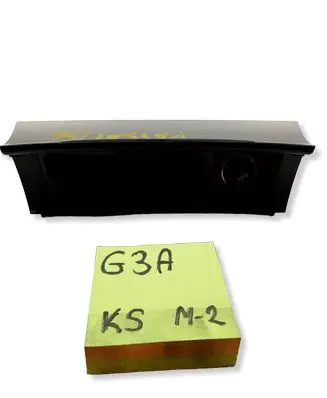 Volkswagen PASSAT B6 Central console control unit 8451648