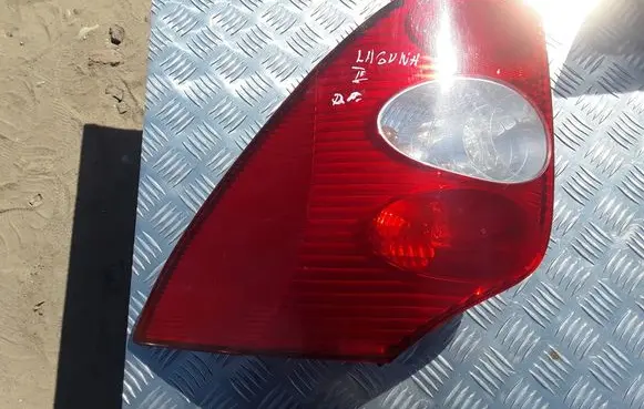 Renault Laguna II Rear/tail lights 8200002472
