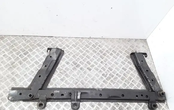 Renault Captur Bottom radiator support slam panel 