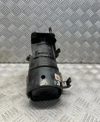 Toyota RAV 4 (XA50) Engine mount bracket 6X2091ZC