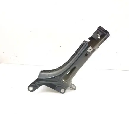 Fender mounting bracket