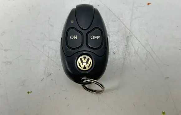 Volkswagen Transporter - Caravelle T5 Ignition key/card 