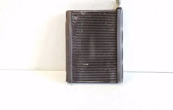 Mitsubishi L200 Air conditioning (A/C) radiator (interior) CAD311A121B