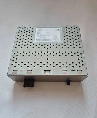 Mercedes-Benz CLA C117 X117 W117 Aerial antenna amplifier A2229004911