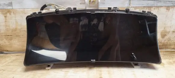 Speedometer (instrument cluster)