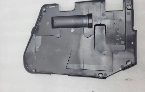 Tesla Model S Front door cover/cap 1063215-00-B
