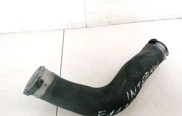 BMW 5 F10 F11 Intercooler hose/pipe 781061502 78106102
