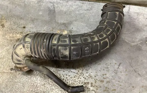Turbo air intake inlet pipe/hose