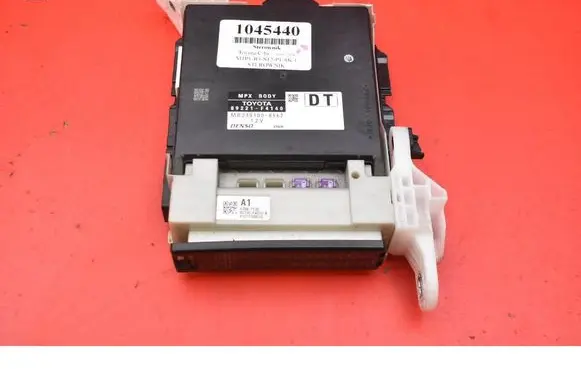 Toyota C-HR I Engine control unit/module ECU 89221-F4140