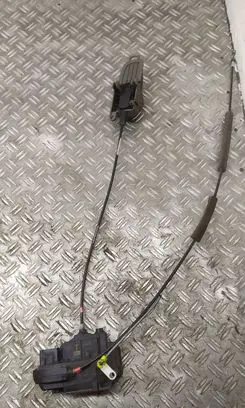 Nissan Note (E11) Front door lock