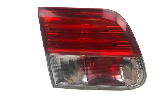 Toyota Avensis T270 Rear/tail lights