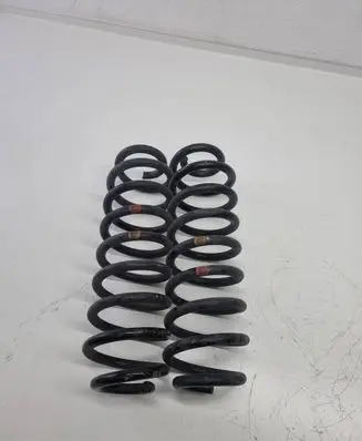 Toyota RAV 4 (XA50) Rear coil spring