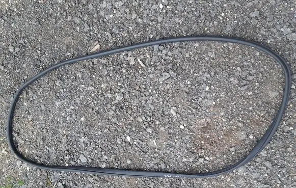 Nissan X-Trail T33 Front door rubber seal AEWD