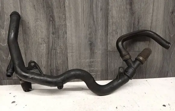 BMW 1 E81 E87 Engine coolant pipe/hose 7790437