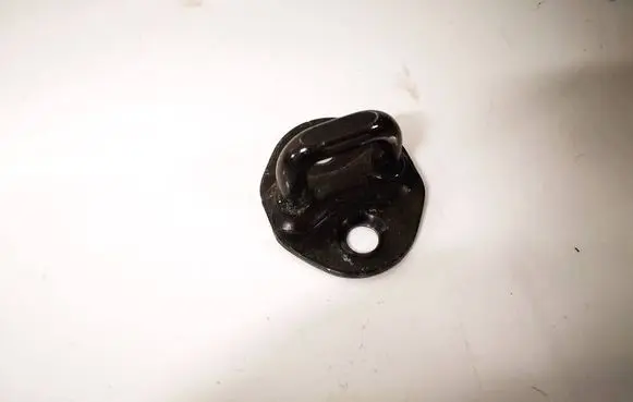 Hyundai Tucson JM Rear door lock loop/hook striker 