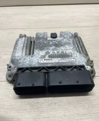 Volkswagen PASSAT B7 Engine control unit/module 03L907309H EDC17C46 03L907309N
