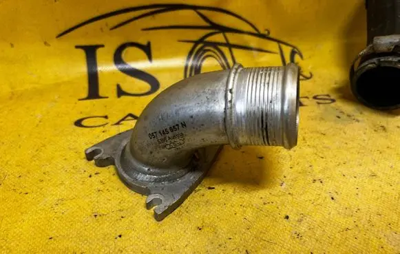 Porsche Cayenne (92A) Intercooler hose/pipe 057145957N
