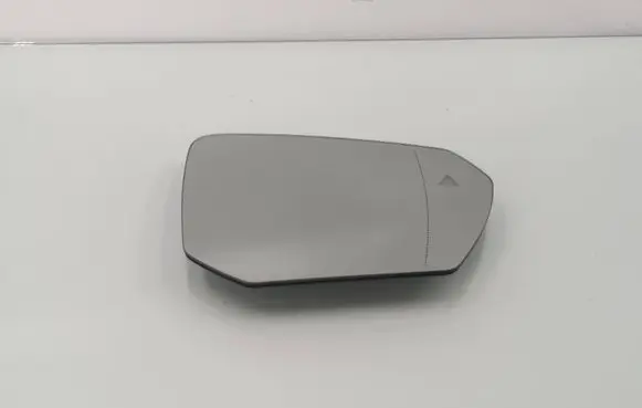BMW iX Wing mirror glass 130224