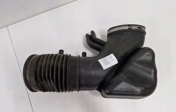 Lincoln Navigator Air intake hose/pipe 2L7U-9F805-BC