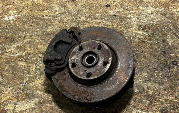 Toyota Verso Front wheel hub 432120F020 17318 432120F040